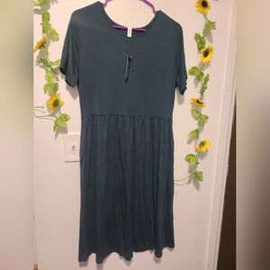 Nwt DB MOON Large Midi Dress